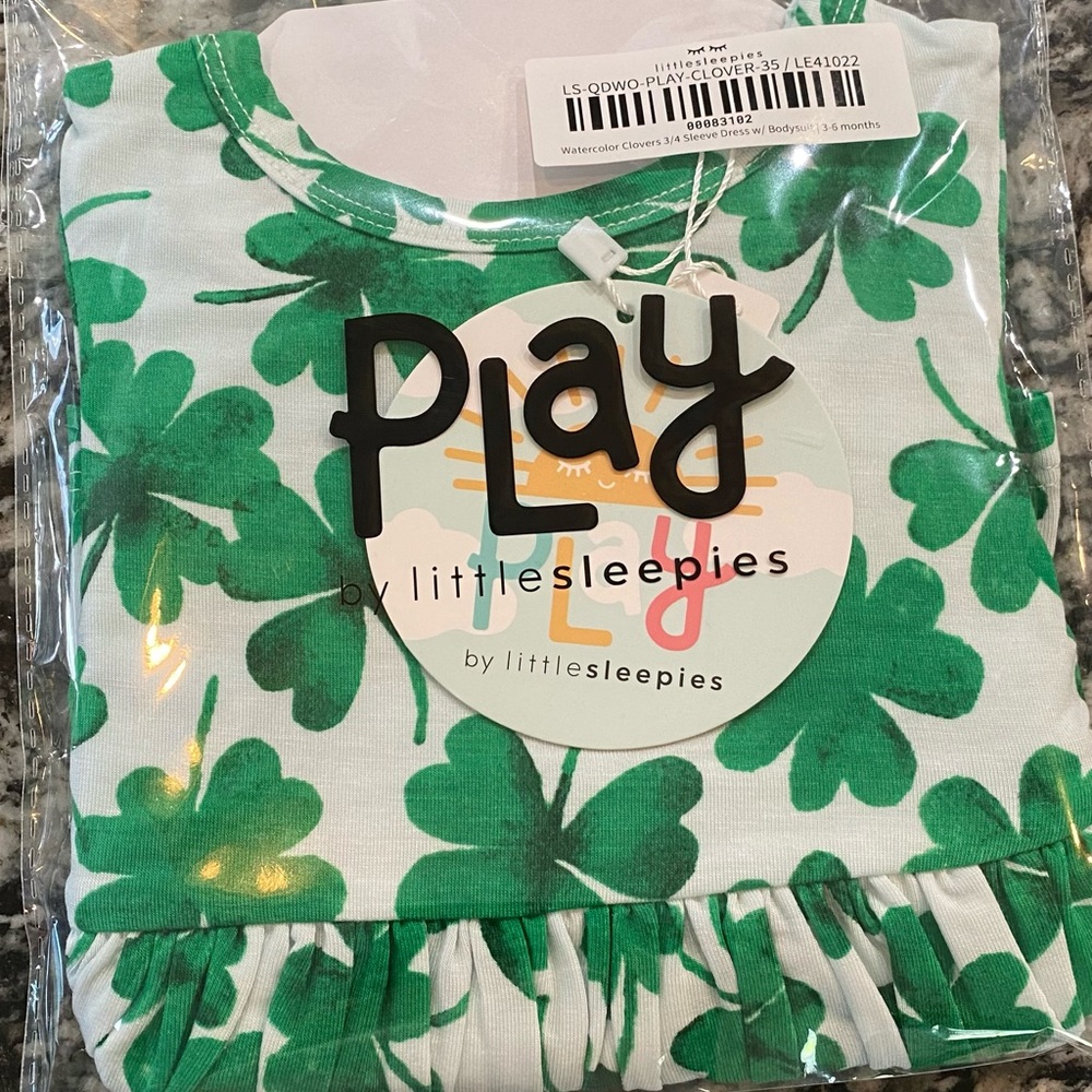 Little Sleepies Watercolor Clover play suit twirl body suit 3-6months